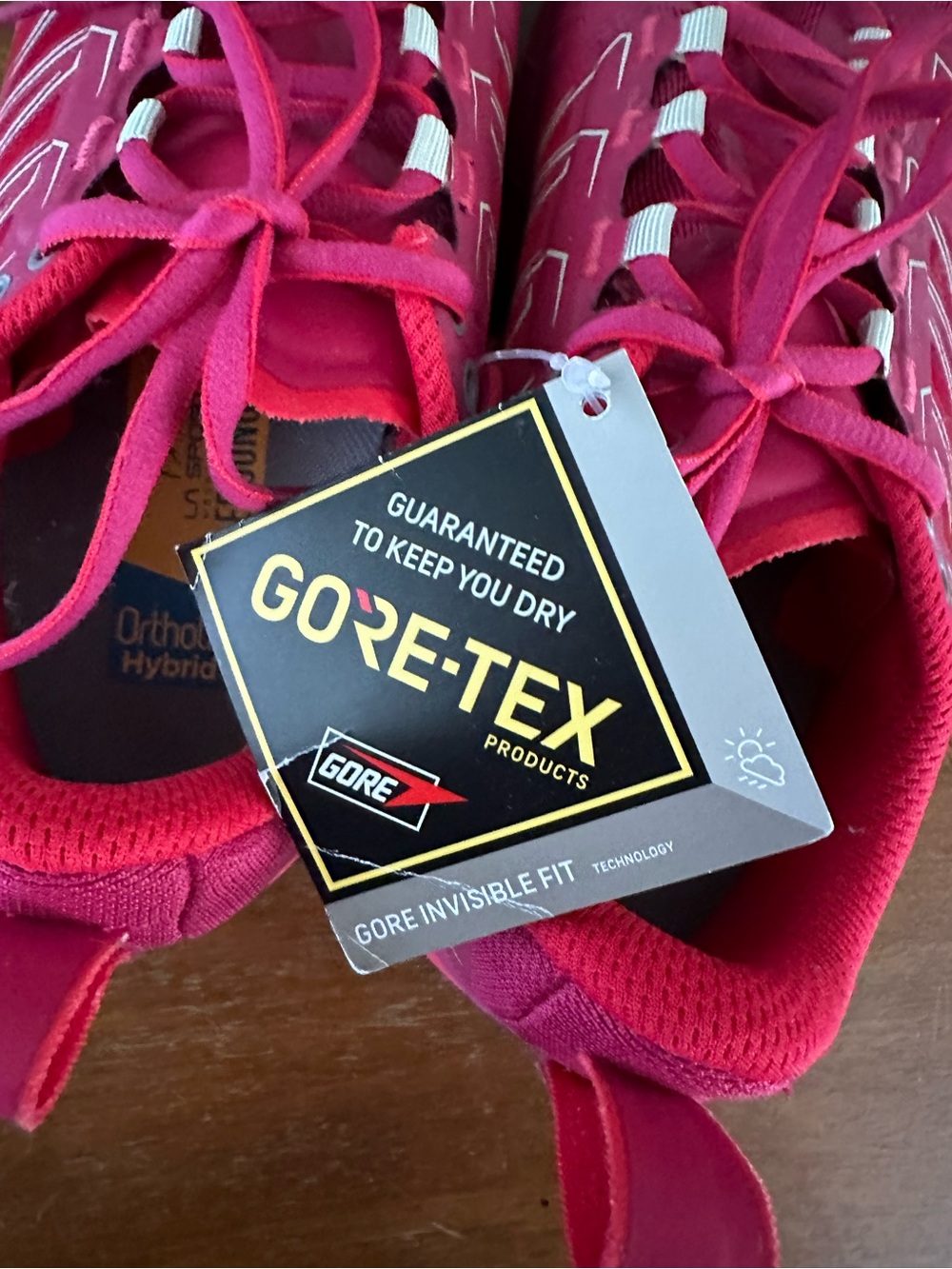 La Sportiva Jackal Women's GOR-TEX Trail Shoes - Pink size 7.5 NWT - Picture 5 of 7